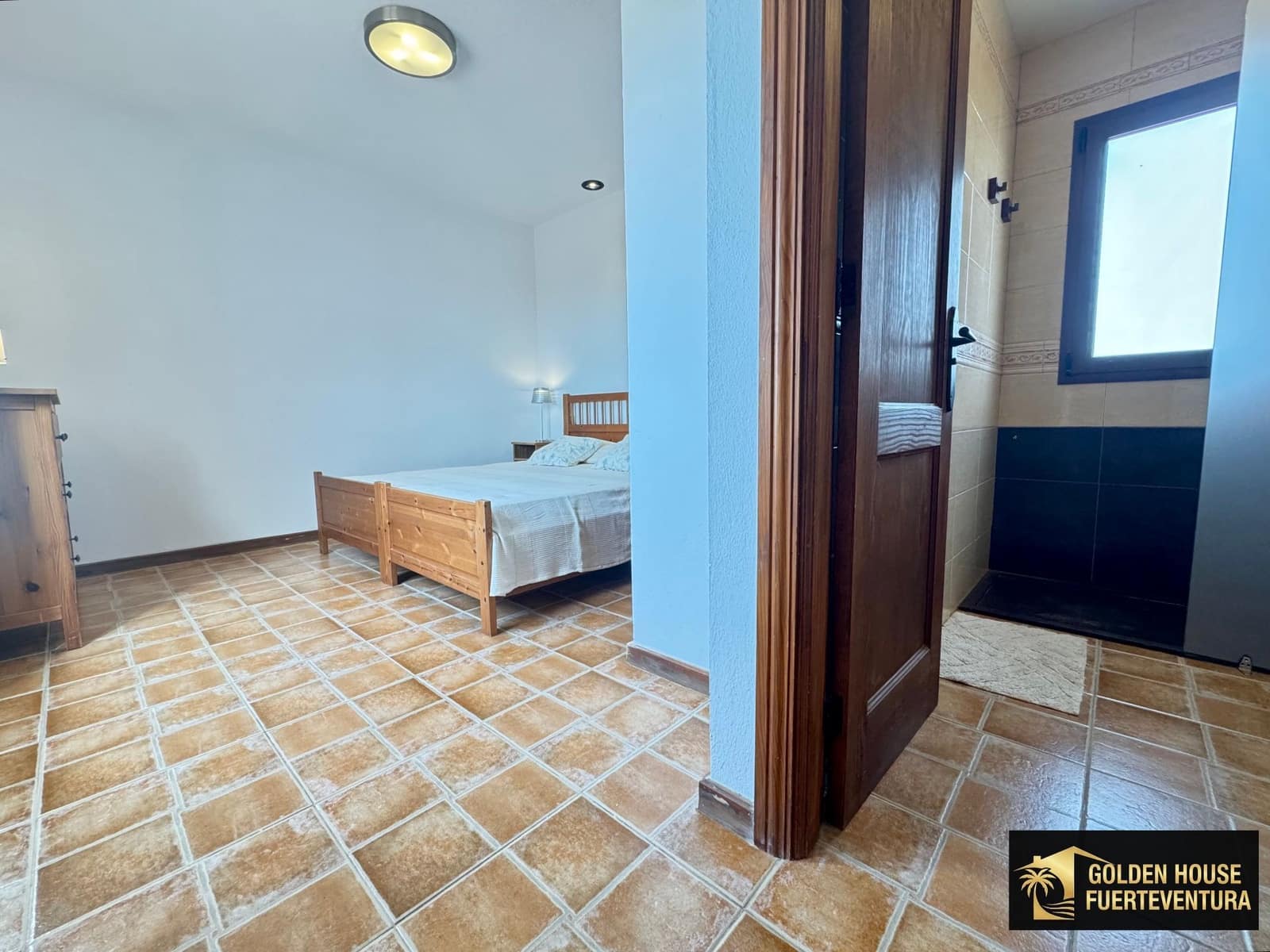 3 quarto Moradia para venda em Puerto del Rosario com garagem - 450 000 € (Ref: 9998089)
