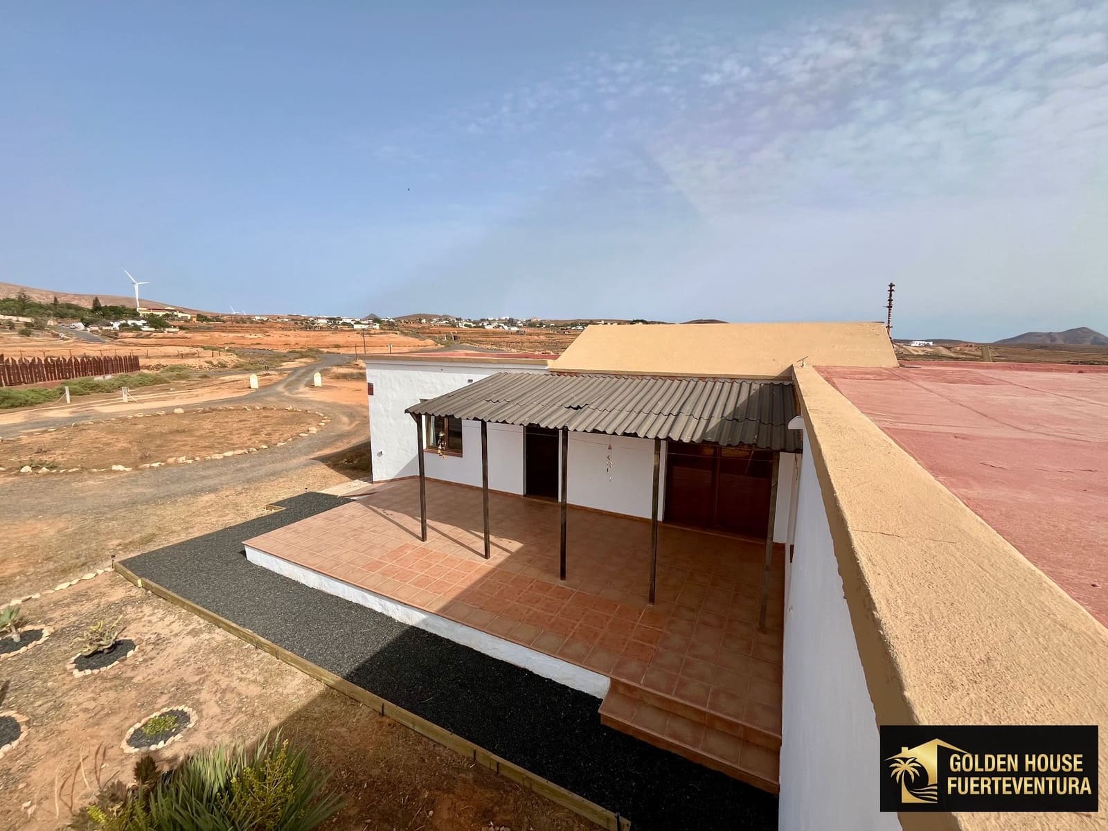 3 quarto Moradia para venda em Puerto del Rosario com garagem - 450 000 € (Ref: 9998089)