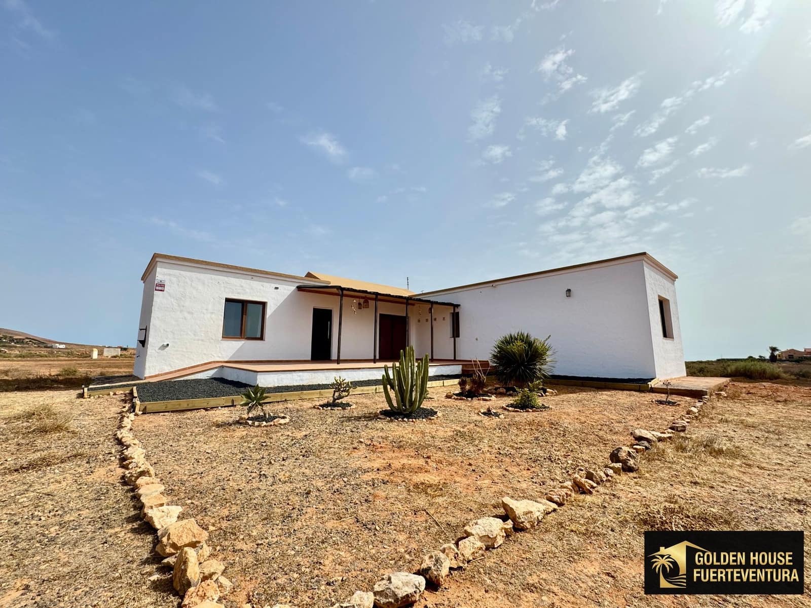 3 quarto Moradia para venda em Puerto del Rosario com garagem - 450 000 € (Ref: 9998089)