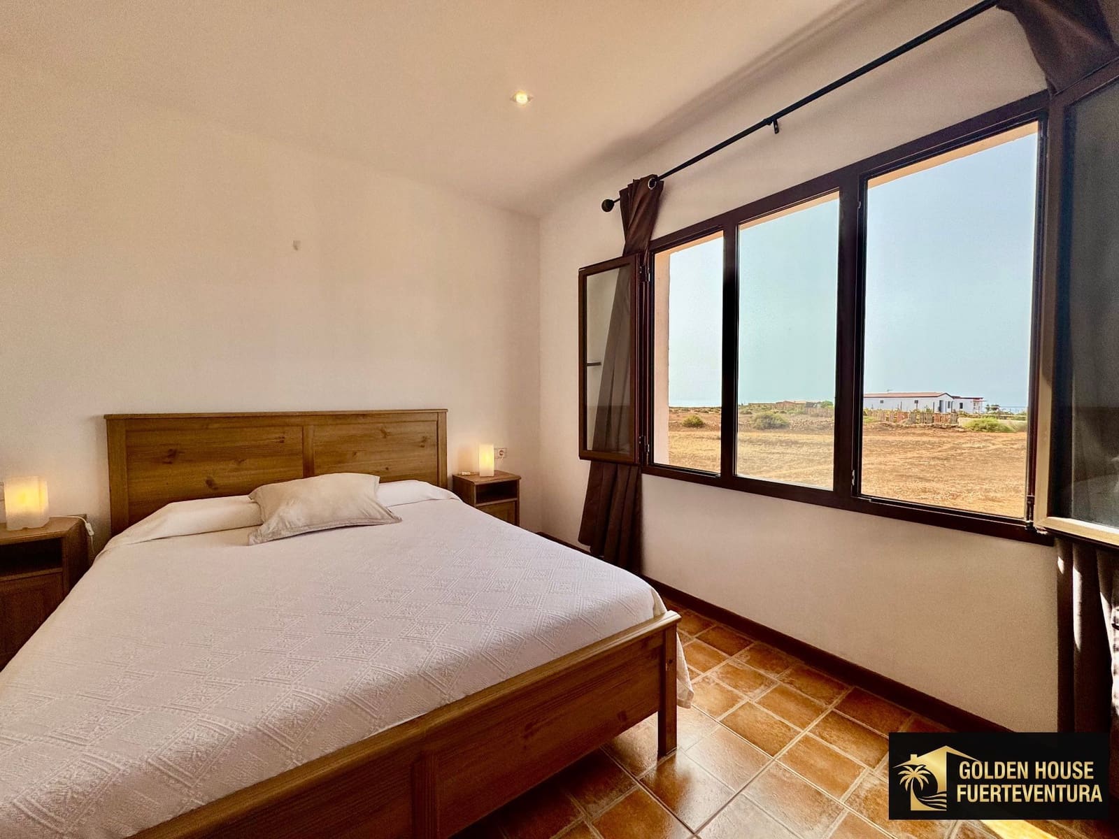 3 quarto Moradia para venda em Puerto del Rosario com garagem - 450 000 € (Ref: 9998089)
