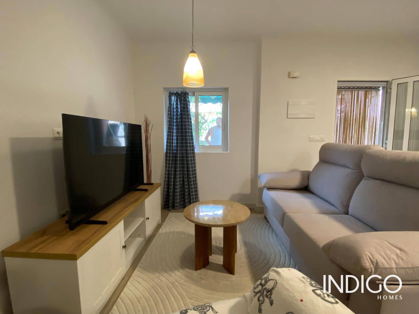 2 slaapkamer Huis te huur in Alicante stad - € 1.100 (Ref: 10034506)