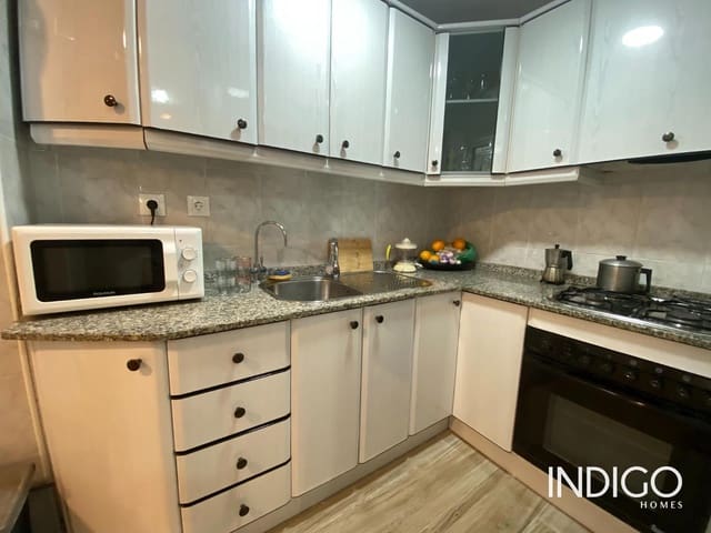 2 quarto Casa em Banda para arrendar em Albufereta, Alicante cidade - 1 100 € (Ref: 10034506)