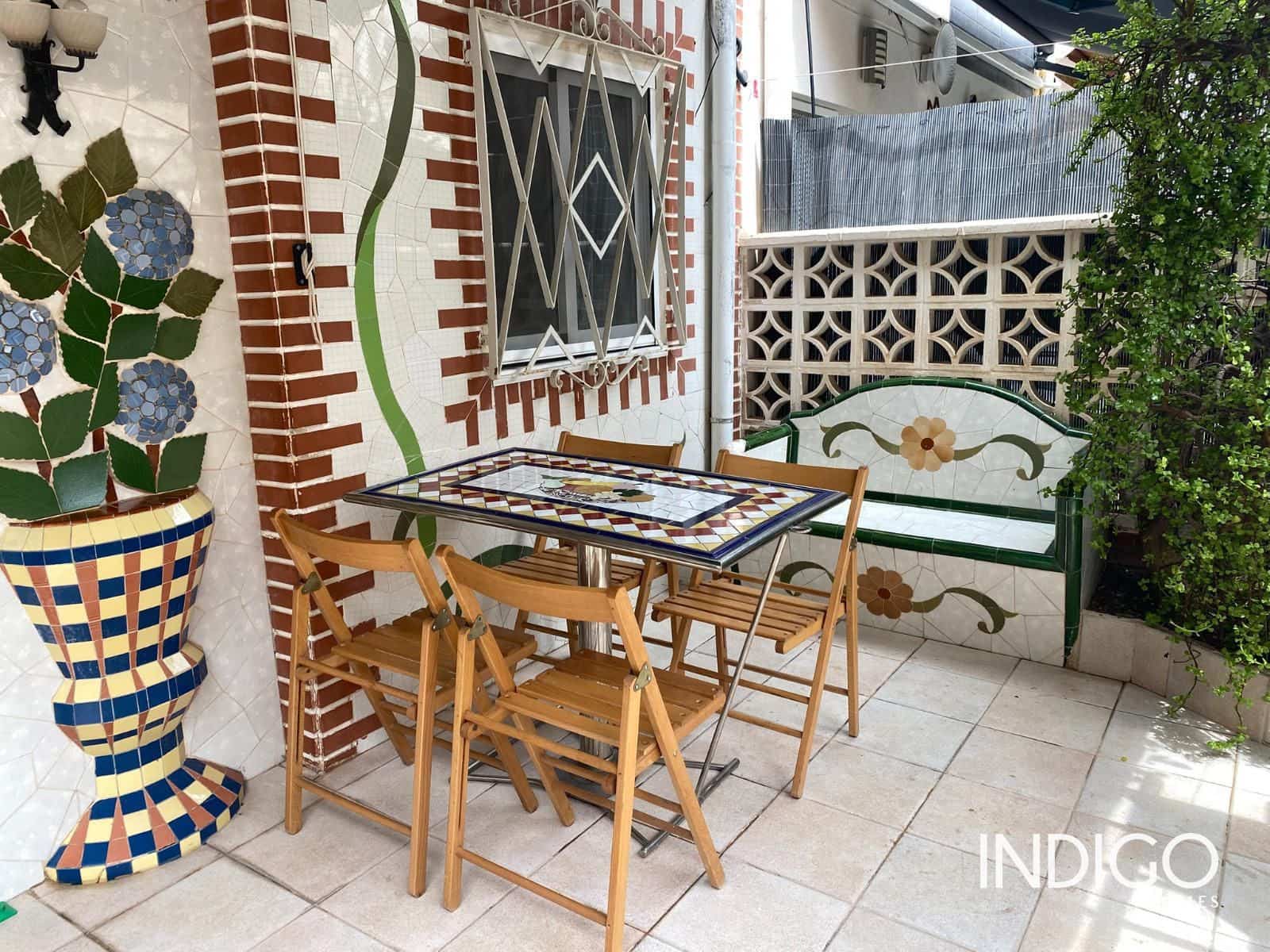 2 slaapkamer Huis te huur in Alicante stad - € 1.100 (Ref: 10034506)