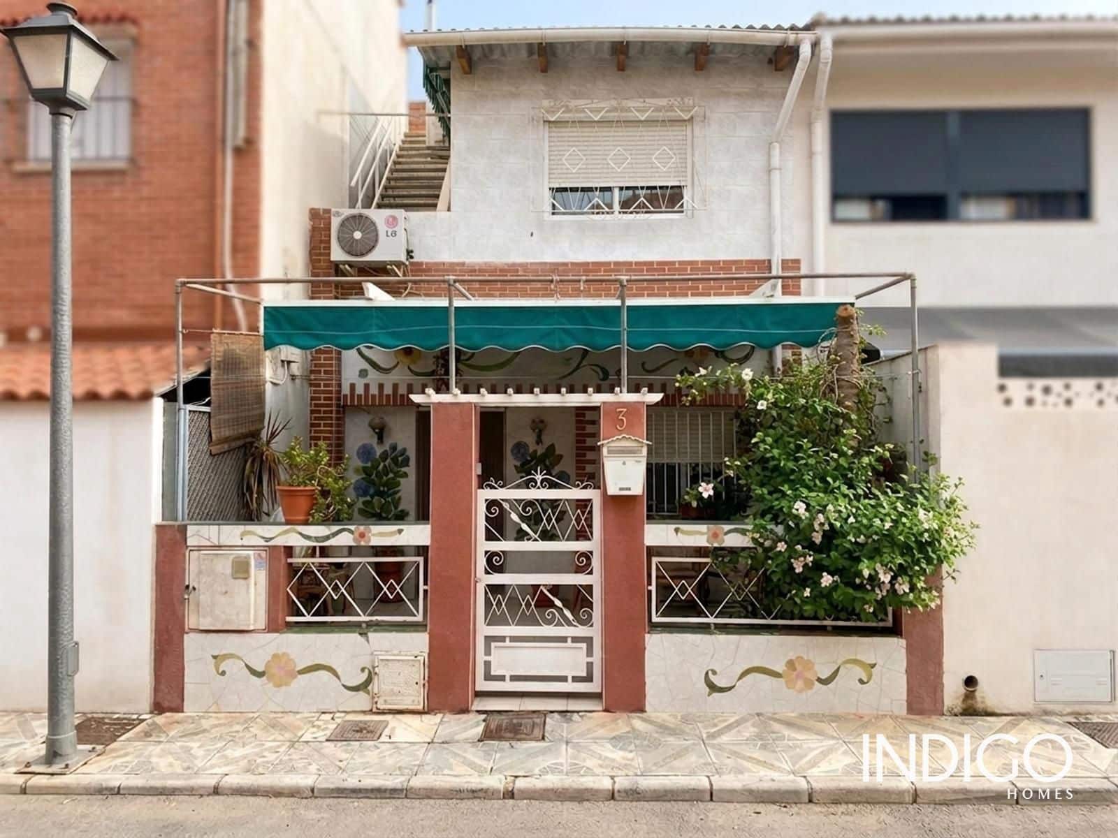 2 slaapkamer Huis te huur in Alicante stad - € 1.100 (Ref: 10034506)