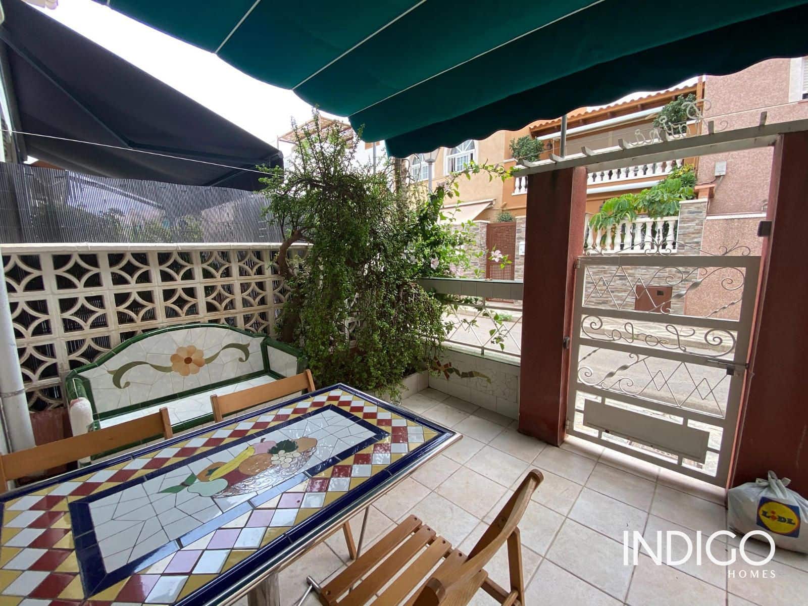 2 soveværelse Byhus til leje i Alicante by - € 1.000 (Ref: 10034506)