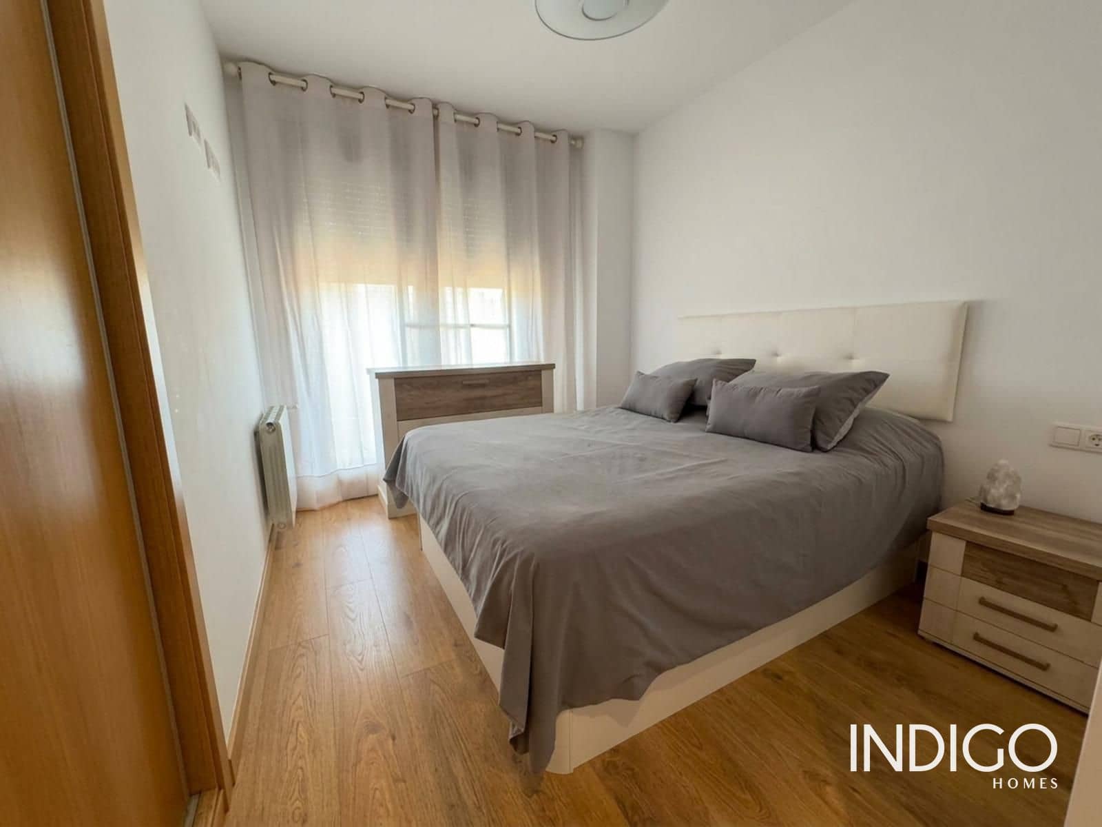 2 soverom Leilighet til leie i El Campello med svømmebasseng garasje - € 1 500 (Ref: 10034507)