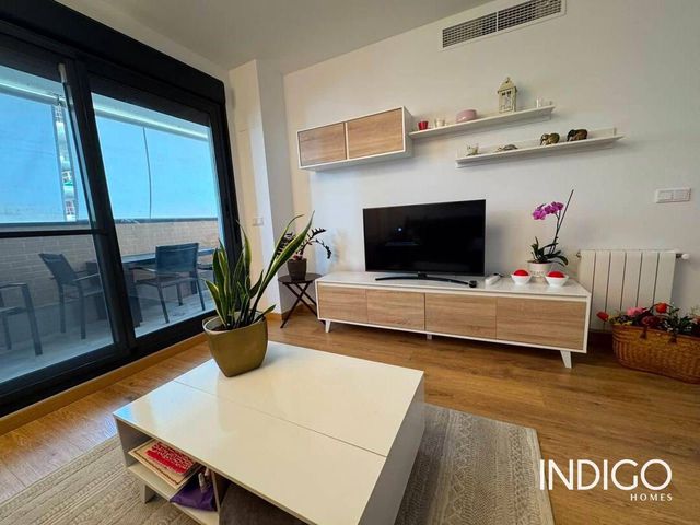 2 quarto Apartamento para arrendar em El Campello com piscina garagem - 1 350 € (Ref: 10034507)