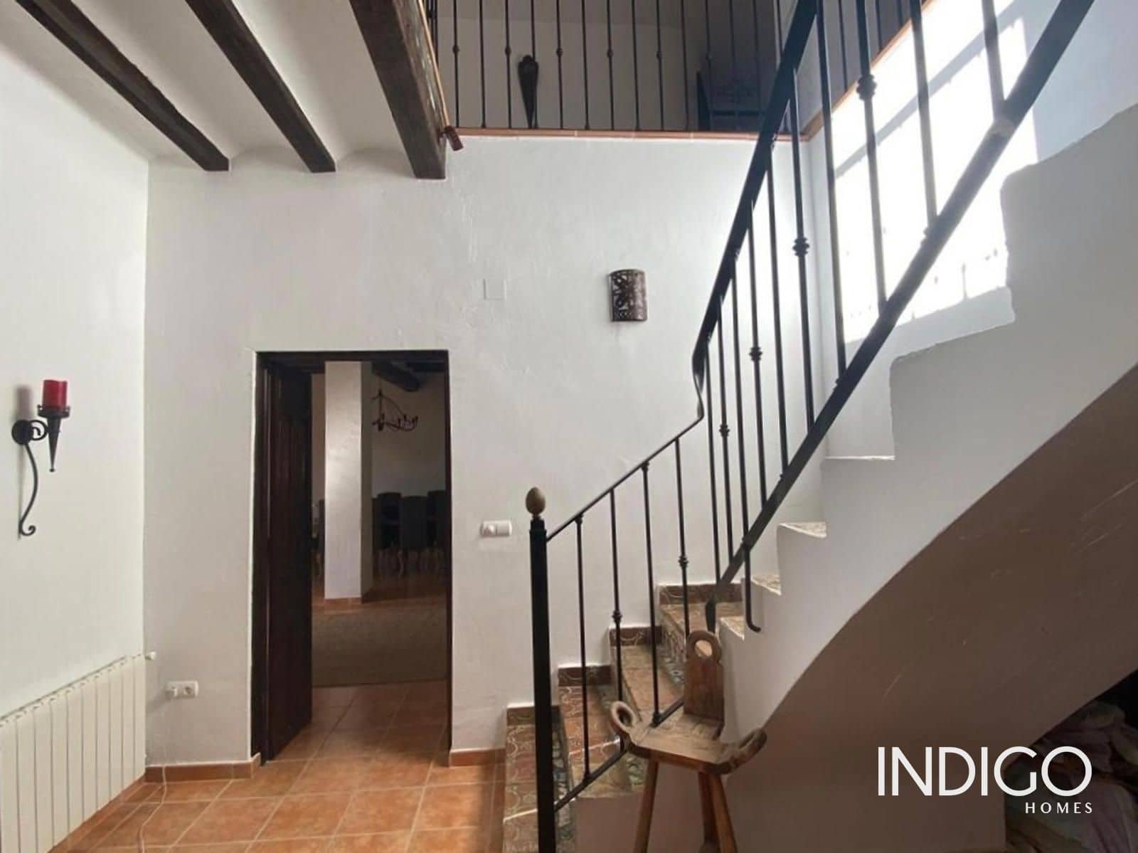 7 soverom Villa til salgs i Guadalest med svømmebasseng garasje - € 1 500 000 (Ref: 10136421)