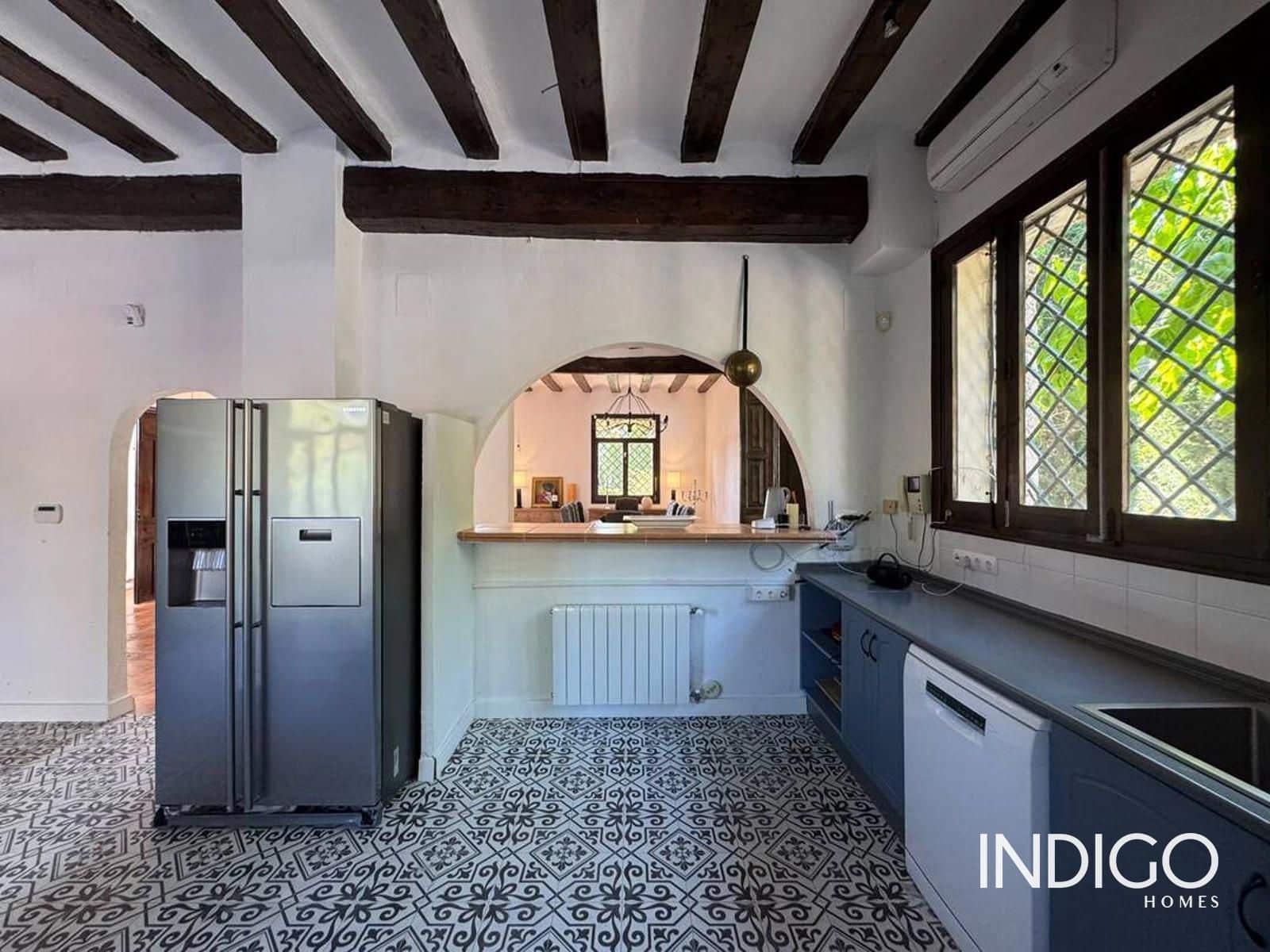 7 soverom Villa til salgs i Guadalest med svømmebasseng garasje - € 1 500 000 (Ref: 10136421)