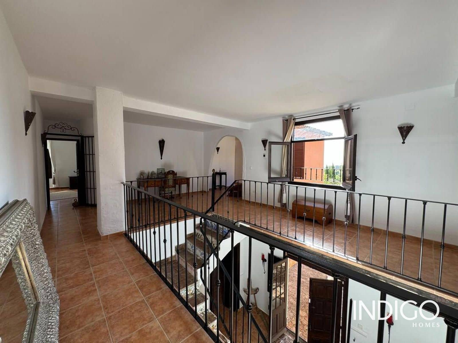 7 soverom Villa til salgs i Guadalest med svømmebasseng garasje - € 1 500 000 (Ref: 10136421)