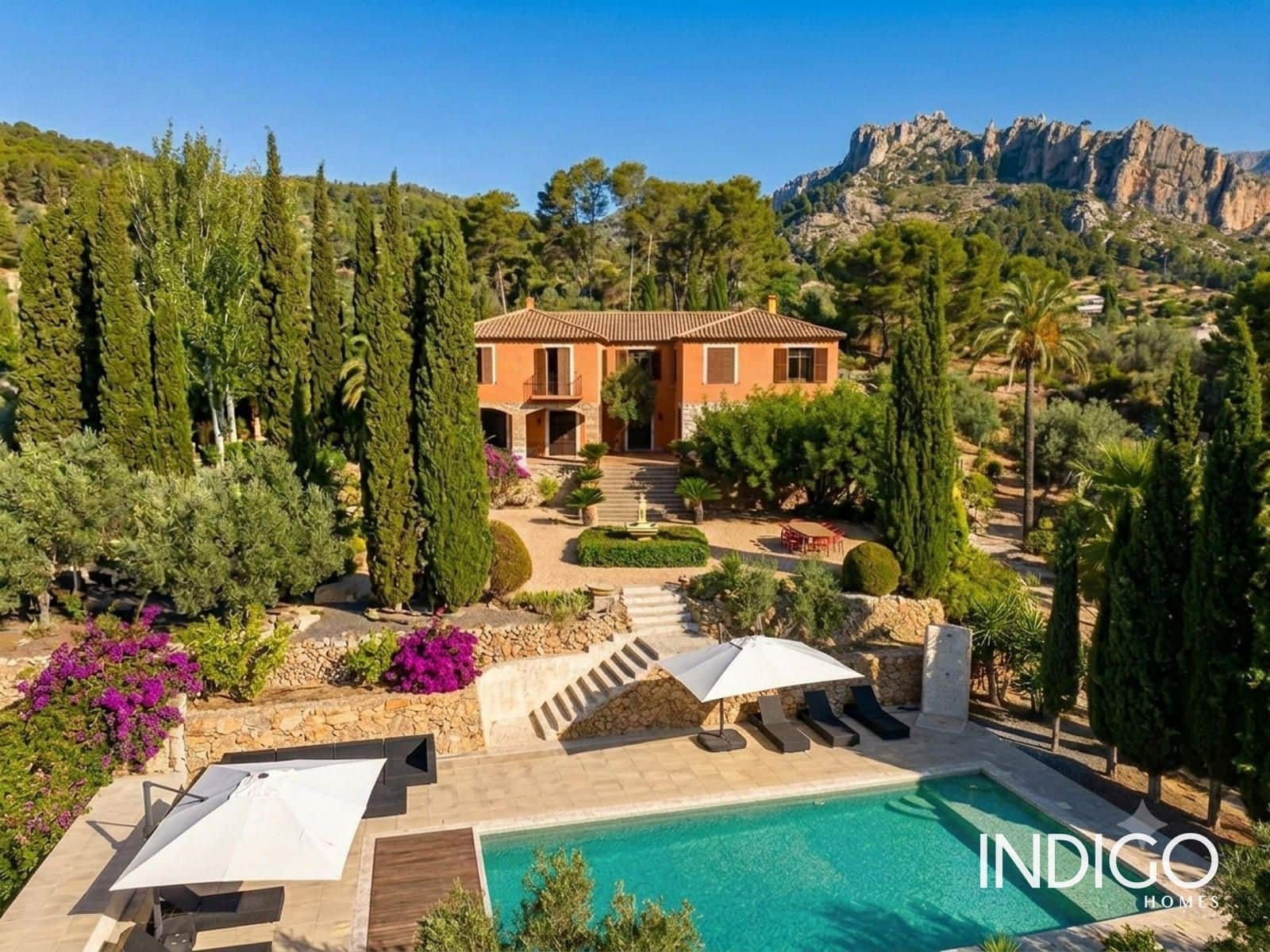 7 soverom Villa til salgs i Guadalest med svømmebasseng garasje - € 1 500 000 (Ref: 10136421)