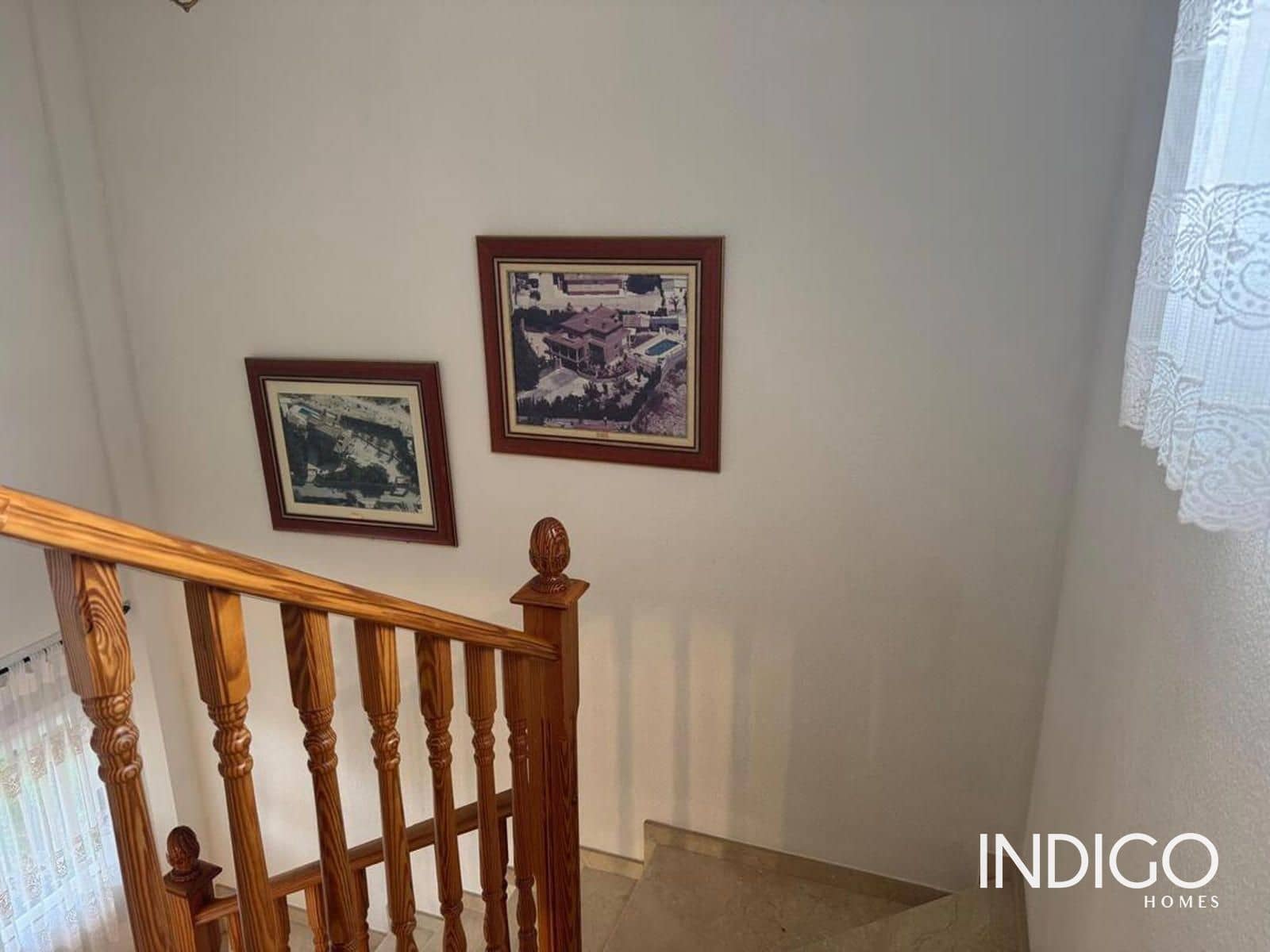 3 bedroom Villa for sale in Busot with pool garage - € 480,000 (Ref: 10177483)