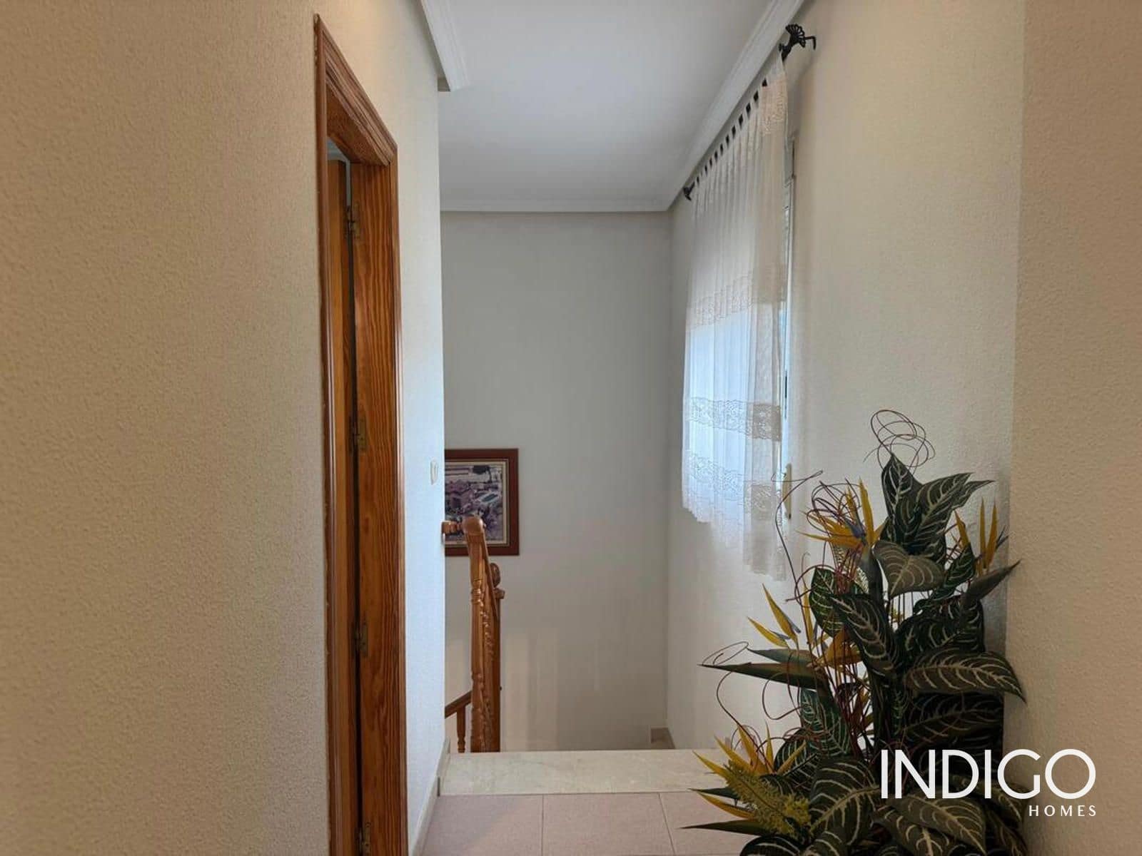 3 bedroom Villa for sale in Busot with pool garage - € 480,000 (Ref: 10177483)