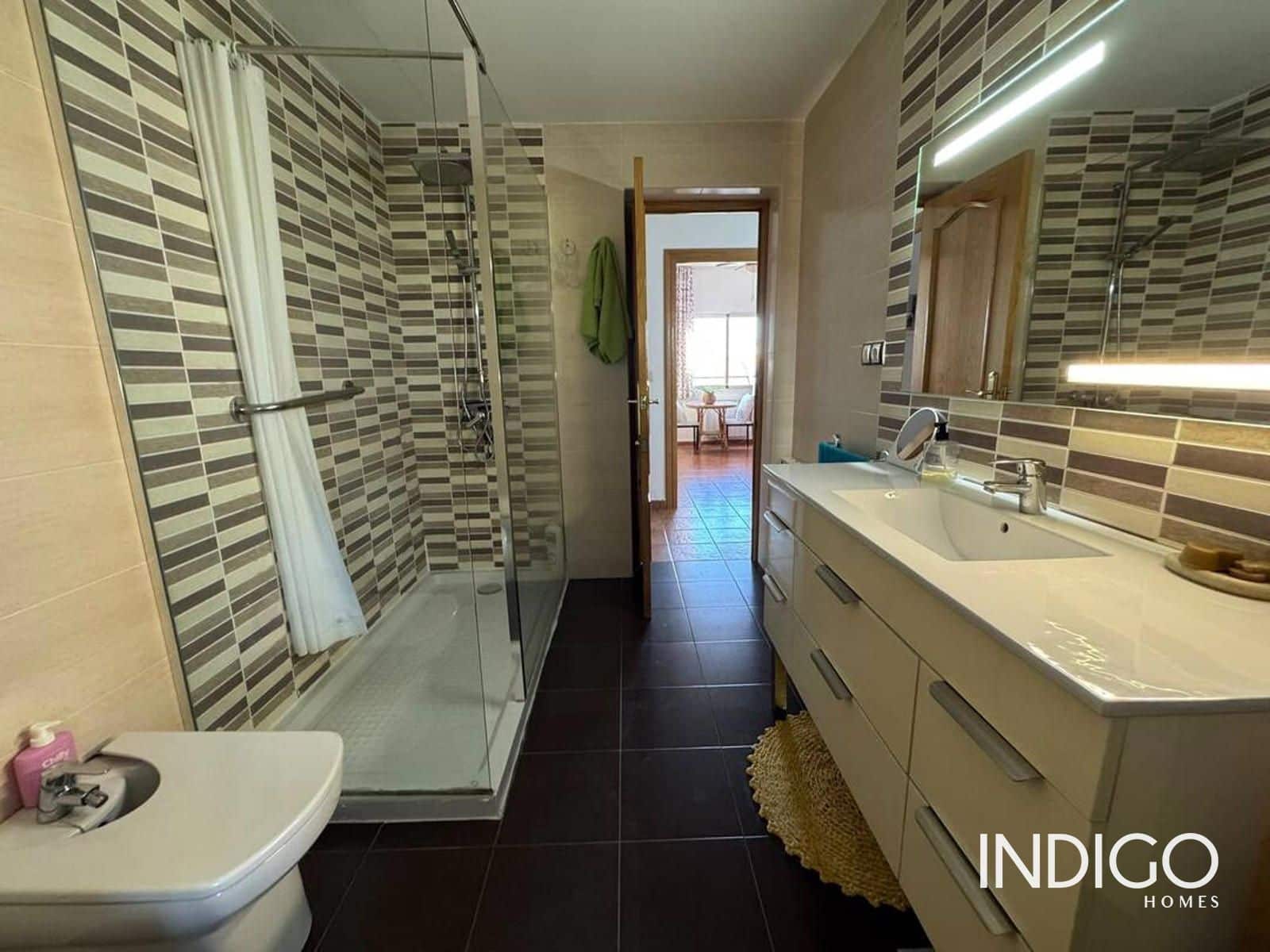 5 soverom Villa til salgs i San Vicente / Sant Vicent del Raspeig med svømmebasseng garasje - € 550 000 (Ref: 10181972)