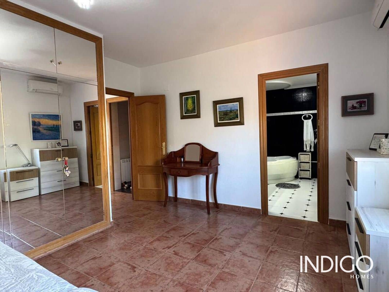 5 soverom Villa til salgs i San Vicente / Sant Vicent del Raspeig med svømmebasseng garasje - € 550 000 (Ref: 10181972)
