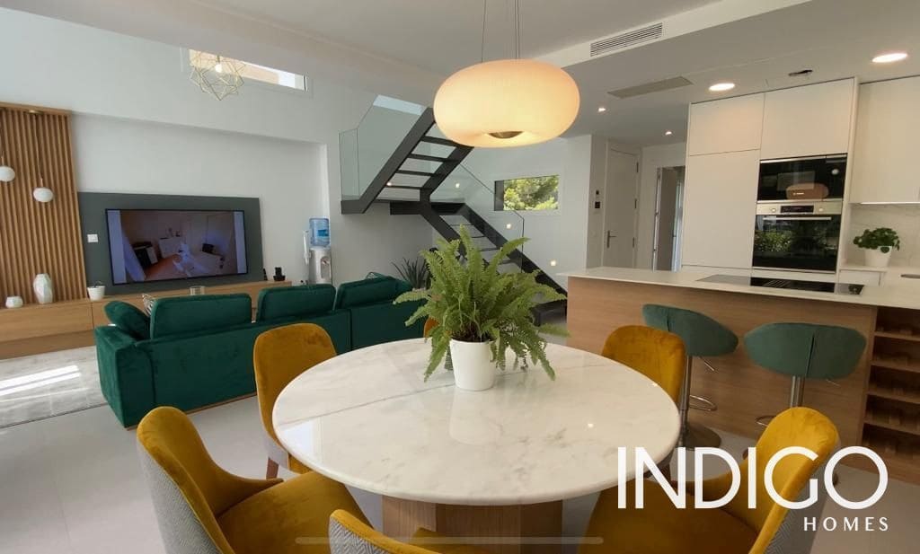 3 quarto Moradia para venda em Finestrat com piscina garagem - 840 000 € (Ref: 6978350)