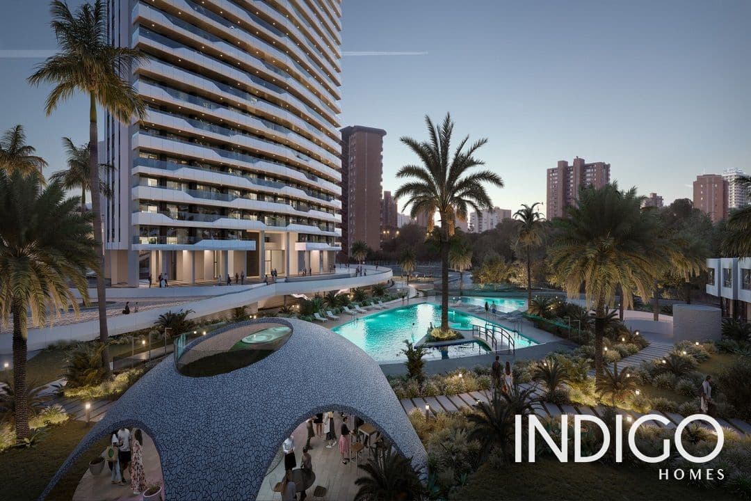 2 bedroom Flat for sale in Benidorm with pool garage - € 655,000 (Ref: 7122911)