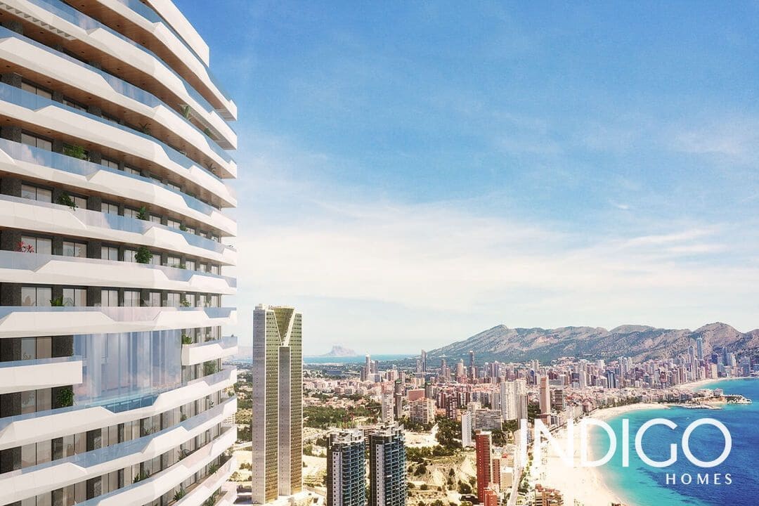 2 bedroom Flat for sale in Benidorm with pool garage - € 655,000 (Ref: 7122911)