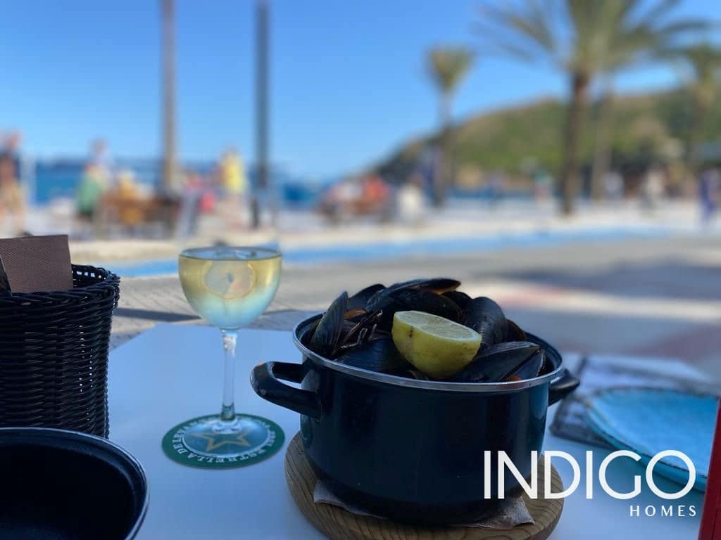 3 sypialnia Willa na sprzedaż w Miasto Alicante / Alacant z basenem garażem - 990 000 € (Ref: 7370158)