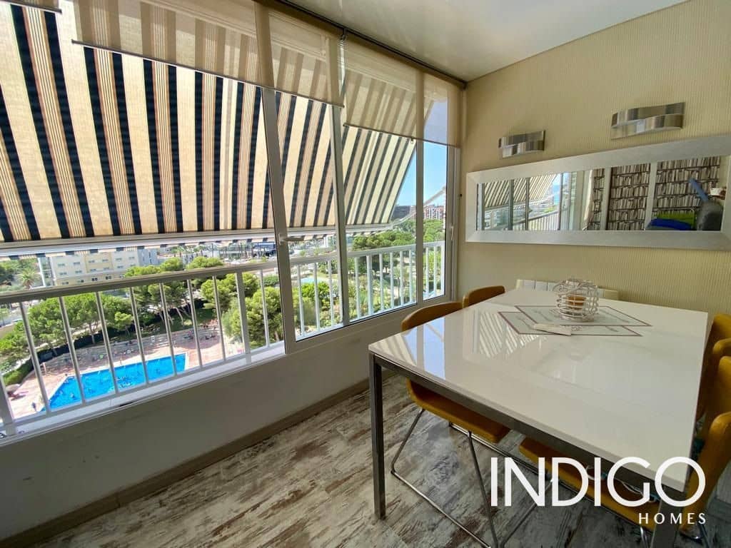 Piso en Alicante / Alacant ciudad en alquiler con piscina garaje - 900 € (Ref: 7897768)