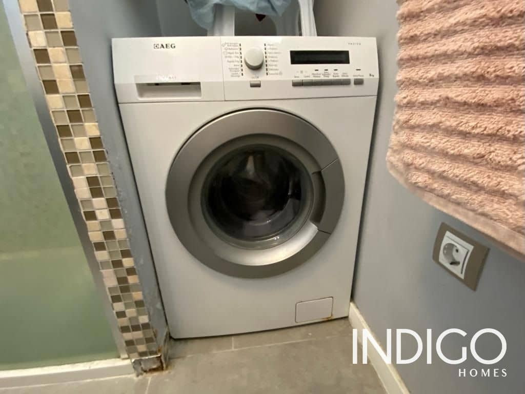 Piso en Alicante / Alacant ciudad en alquiler con piscina garaje - 900 € (Ref: 7897768)