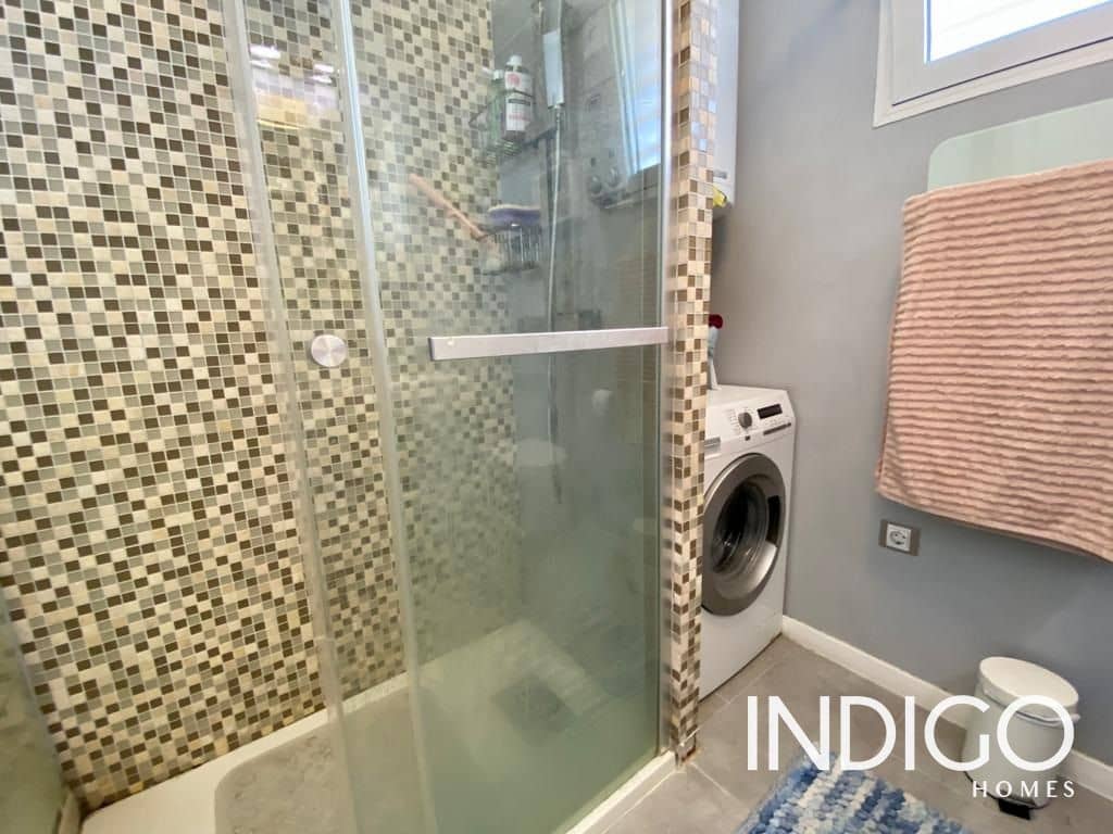 Piso en Alicante / Alacant ciudad en alquiler con piscina garaje - 900 € (Ref: 7897768)