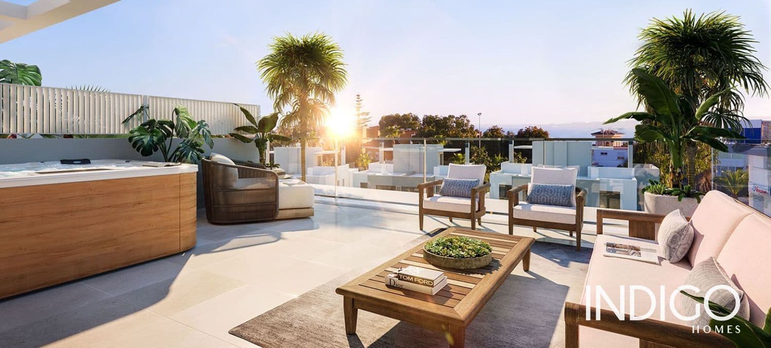 4 soveværelse Byhus til salg i Cabo de las Huertas med swimmingpool garage - € 1.090.000 (Ref: 7986306)