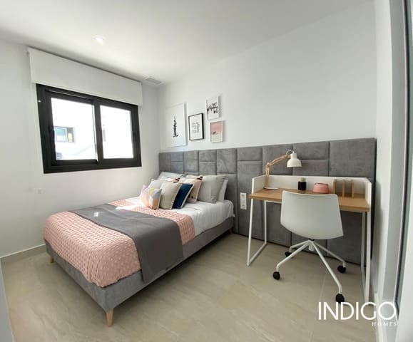 2 makuuhuone Asunto myytävänä paikassa Centro - Muelle Pesquero, Torrevieja mukana uima-altaan 
autotalli - 290 000 € (Ref: 8094477)