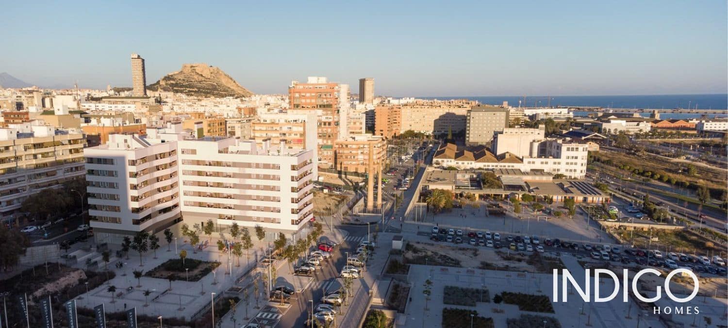 2 bedroom Flat for sale in Alicante / Alacant city with pool garage - € 371,600 (Ref: 8113677)