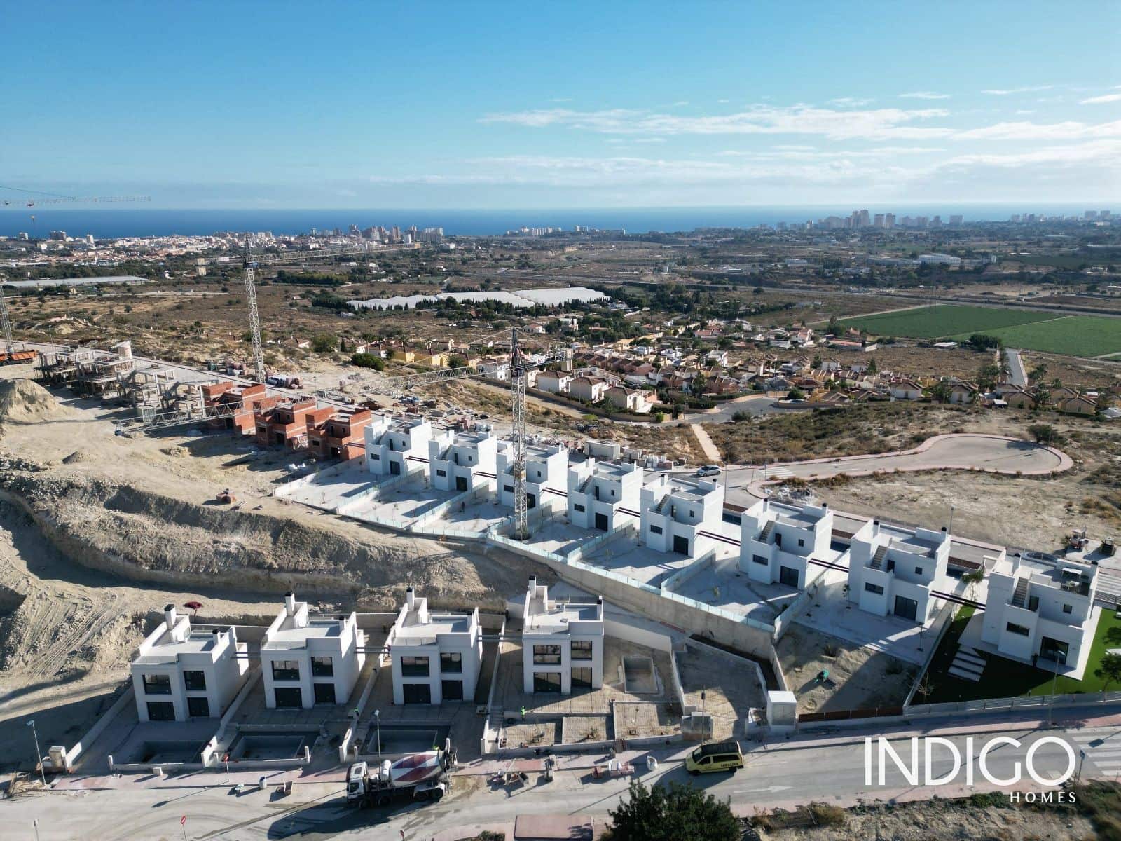 3 soverom Villa til salgs i Muchamiel / Mutxamel med svømmebasseng garasje - € 450 000 (Ref: 8160777)