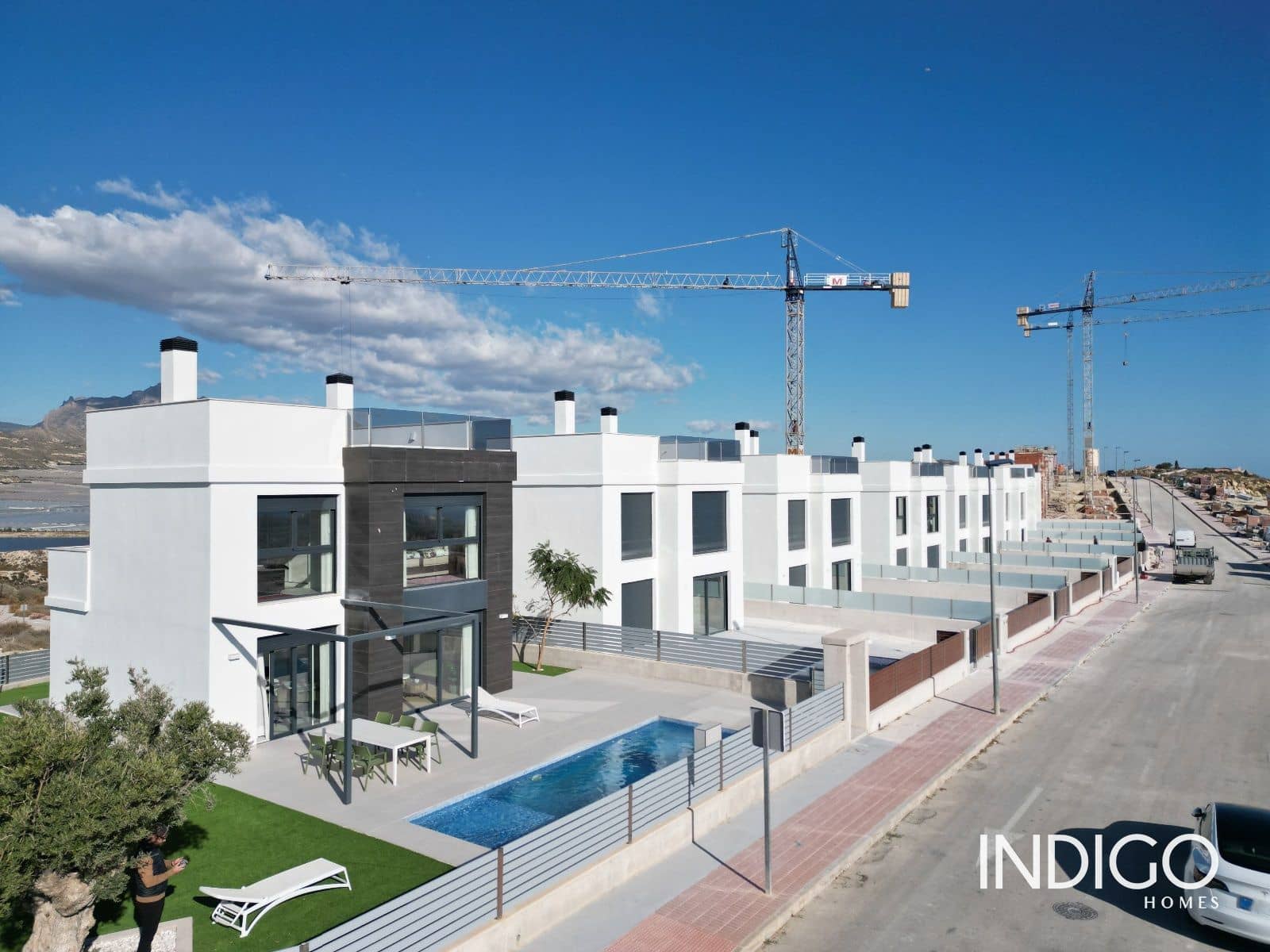 3 soverom Villa til salgs i Muchamiel / Mutxamel med svømmebasseng garasje - € 450 000 (Ref: 8160777)