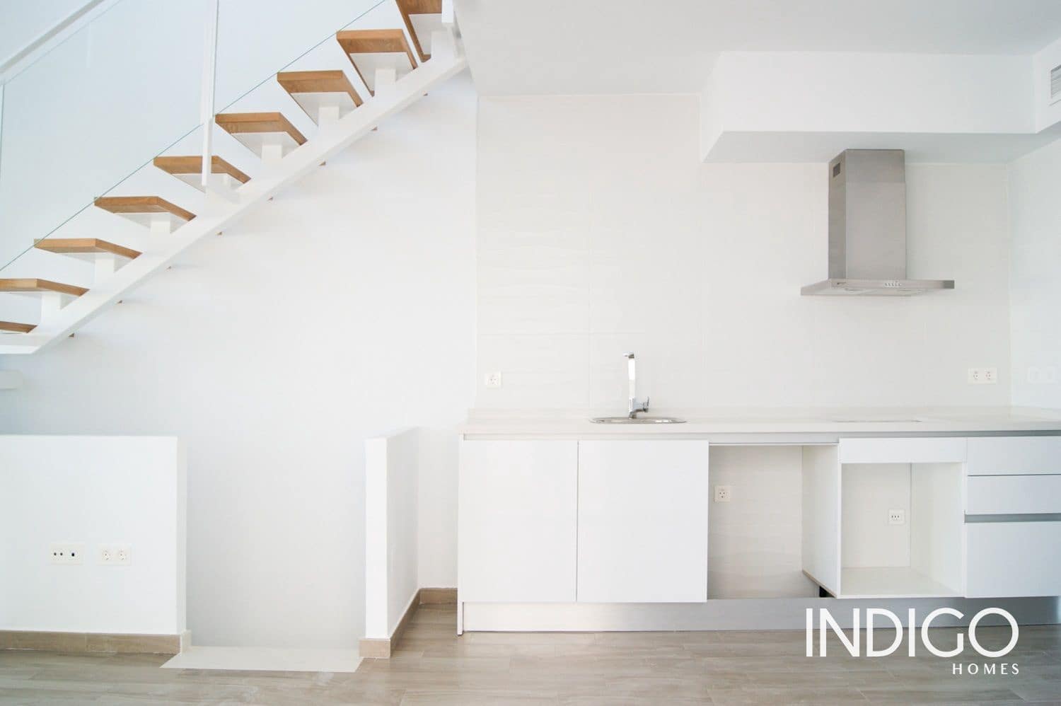 2 soveværelse Byhus til salg i Gran Alacant med swimmingpool garage - € 270.000 (Ref: 8210653)