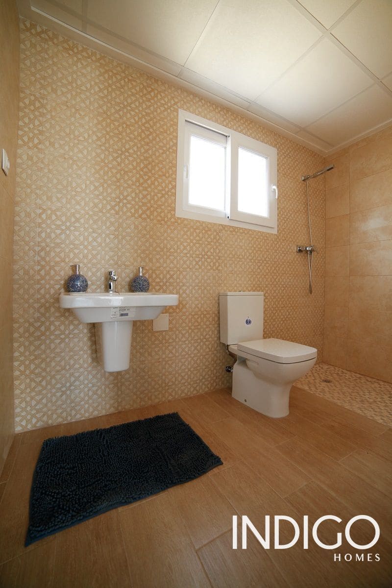 Casa de 2 habitaciones en Alicante / Alacant ciudad en venta con piscina garaje - 435.000 € (Ref: 8232857)