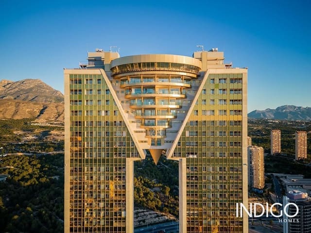 3 soveværelse Lejlighed til salg i Playa Poniente, Benidorm med swimmingpool garage - € 995.000 (Ref: 8370137)