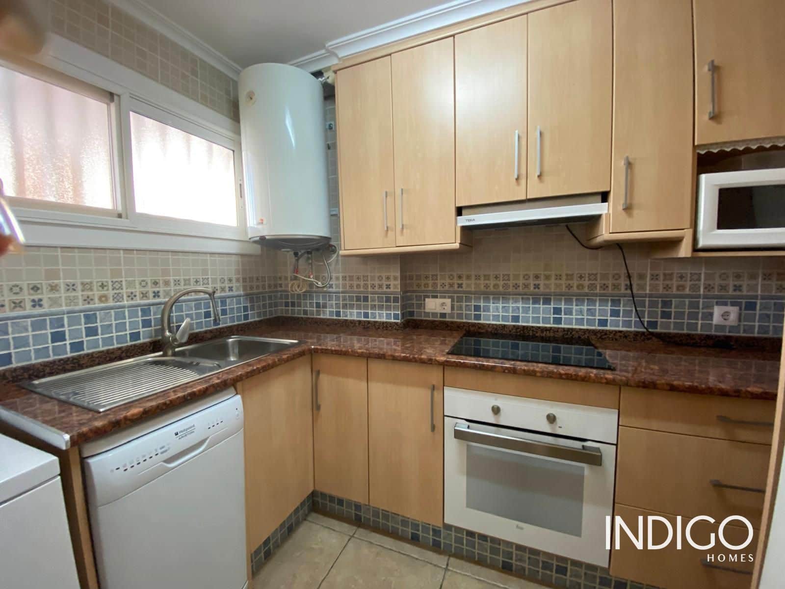 1 bedroom Flat for rent in Alicante / Alacant city with garage - € 850 (Ref: 8510906)