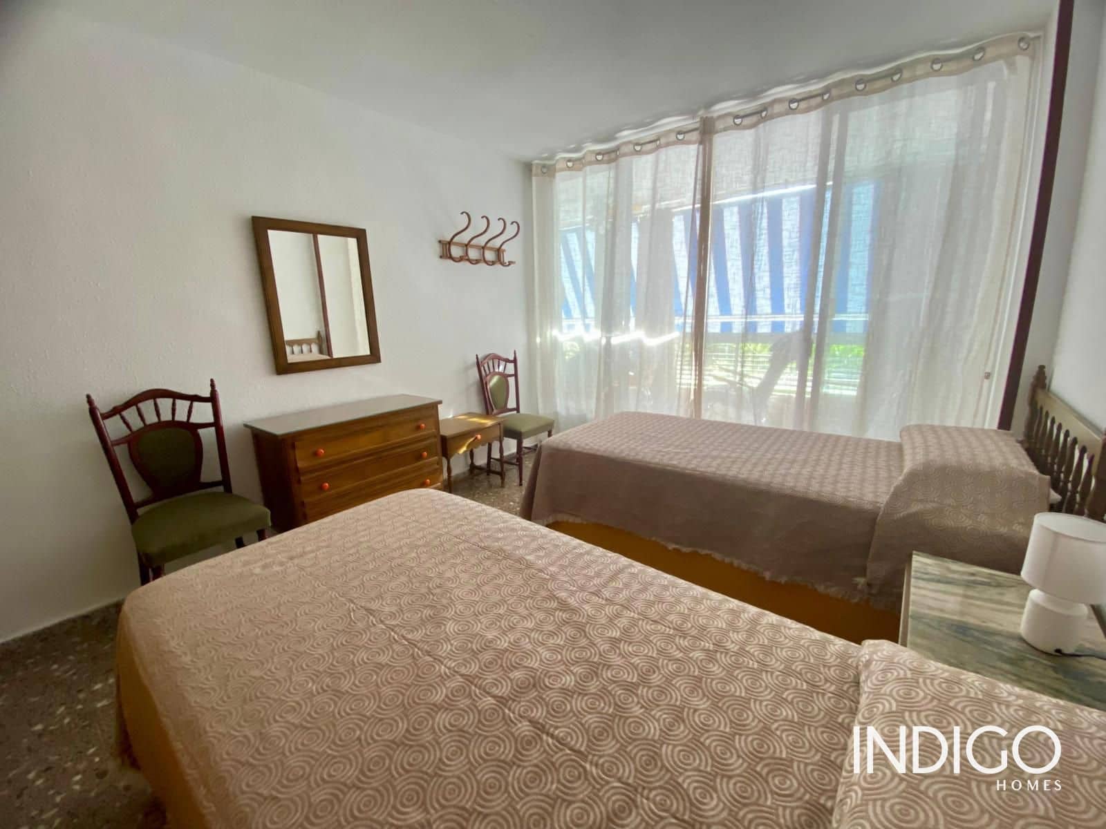 1 bedroom Flat for rent in Alicante / Alacant city with garage - € 850 (Ref: 8510906)