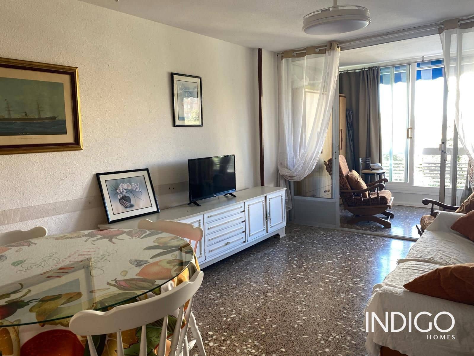 1 soverom Leilighet til leie i Alicante by med svømmebasseng garasje - € 800 (Ref: 8510906)