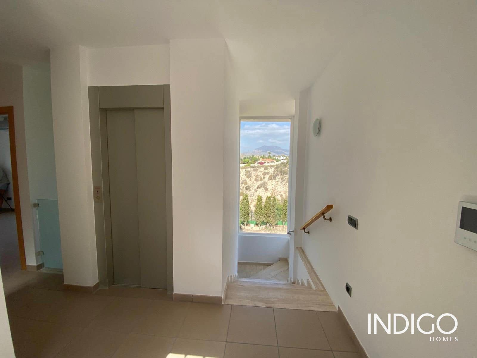 3 soveværelse Villa til salg i Busot med swimmingpool garage - € 375.000 (Ref: 8510907)