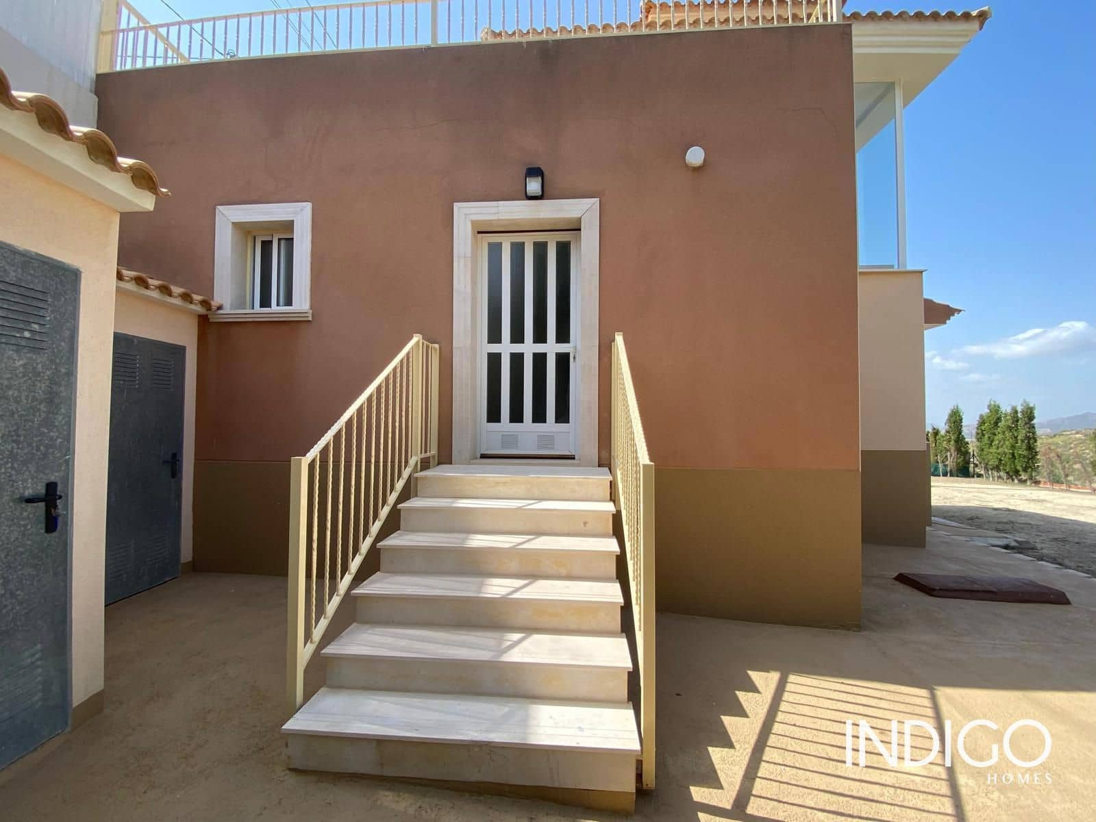 3 soveværelse Villa til salg i Busot med swimmingpool garage - € 375.000 (Ref: 8510907)