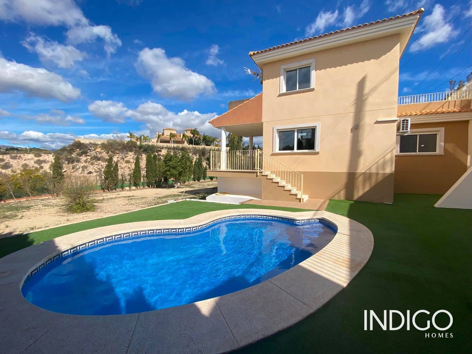 3 soveværelse Villa til salg i Busot med swimmingpool garage - € 375.000 (Ref: 8510907)