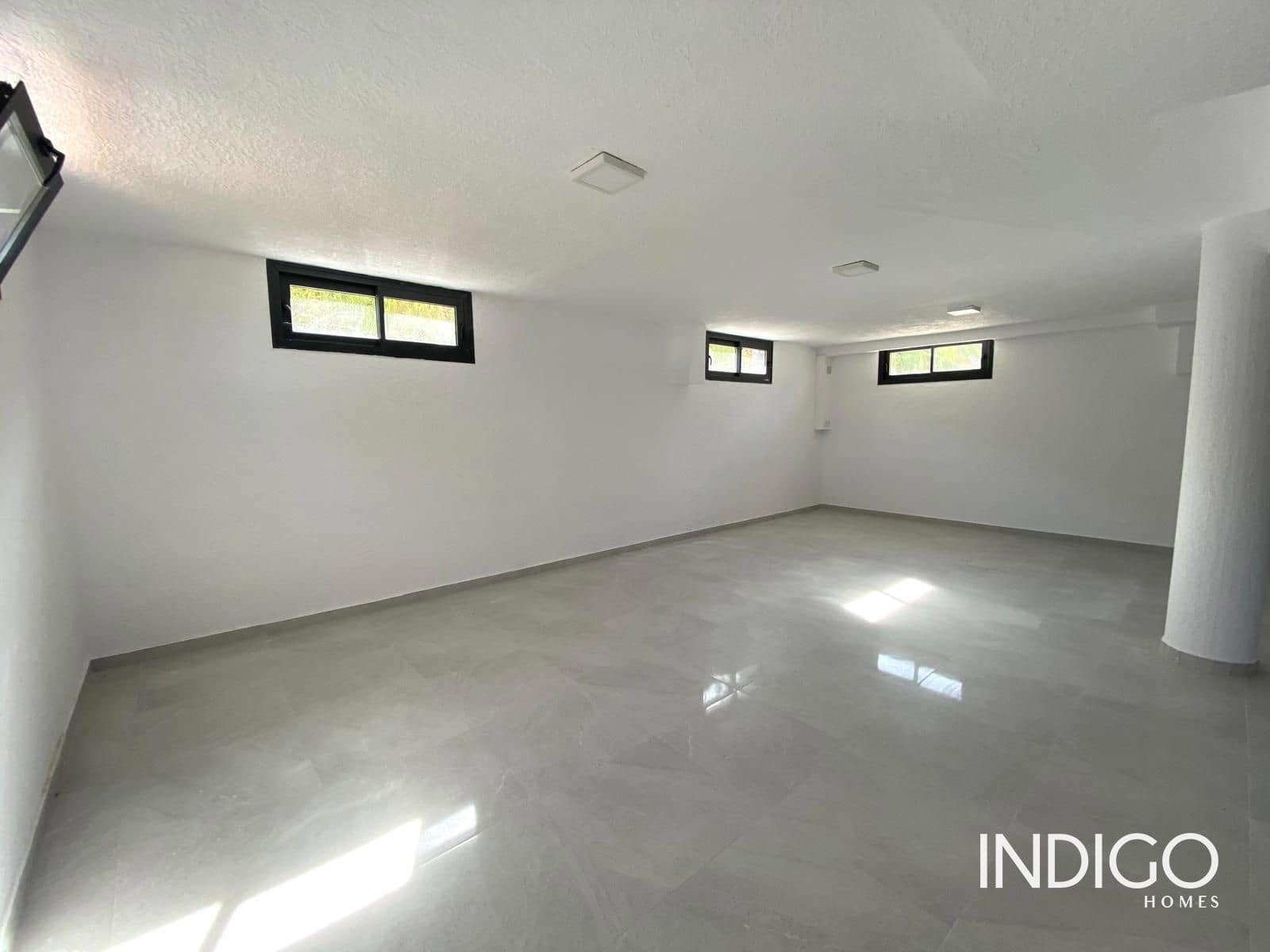 5 sypialnia Willa na sprzedaż w San Vicente / Sant Vicent del Raspeig z basenem garażem - 575 000 € (Ref: 8567500)