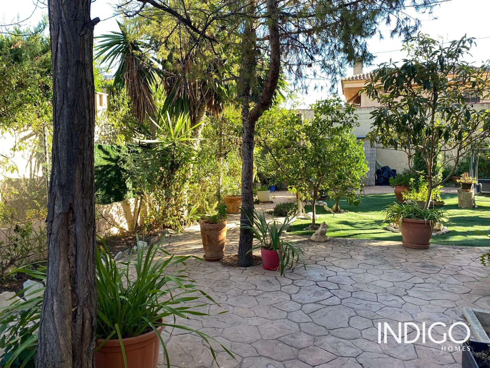 Chalet de 4 habitaciones en San Vicente / Sant Vicent del Raspeig en venta con piscina garaje - 570.000 € (Ref: 8594575)