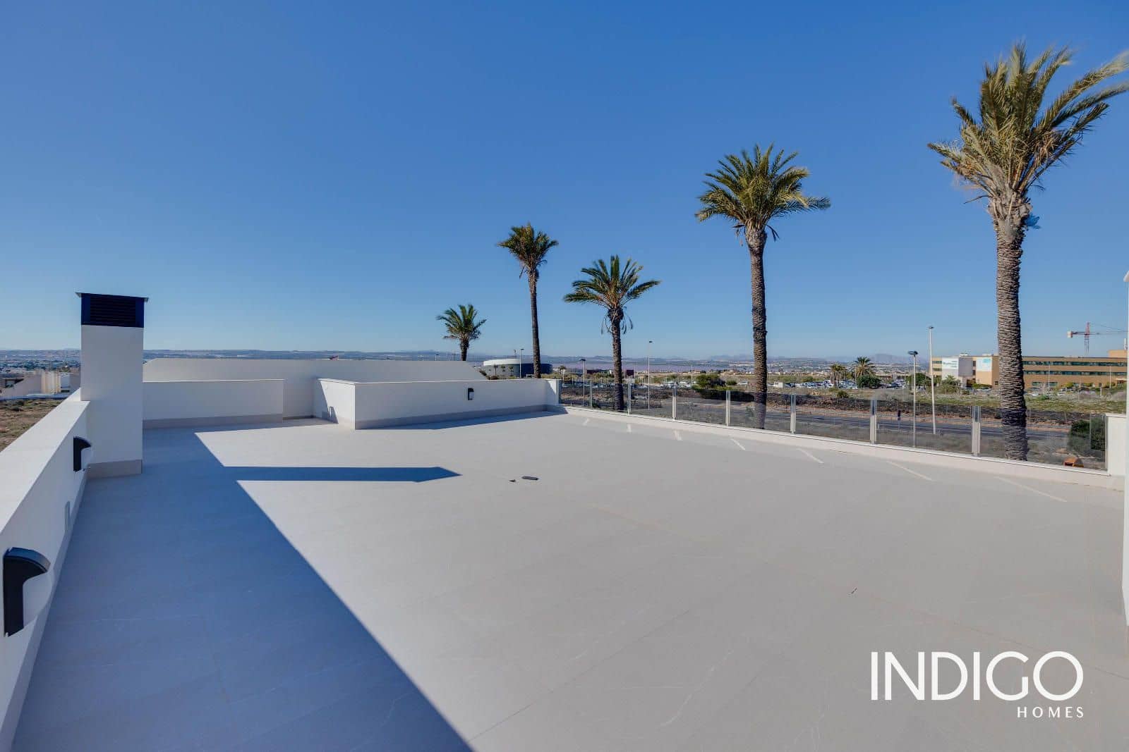 3 soveværelse Villa til salg i Torrevieja med swimmingpool garage - € 595.000 (Ref: 8853214)