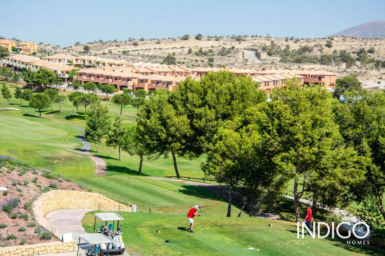 2 slaapkamer Flat te koop in Monforte del Cid met zwembad garage - € 240.000 (Ref: 9080736)