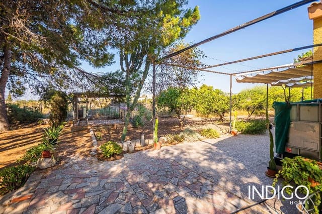 4 chambre Villa/Maison à vendre à San Vicente / Sant Vicent del Raspeig avec piscine garage - 430 000 € (Ref: 9128687)