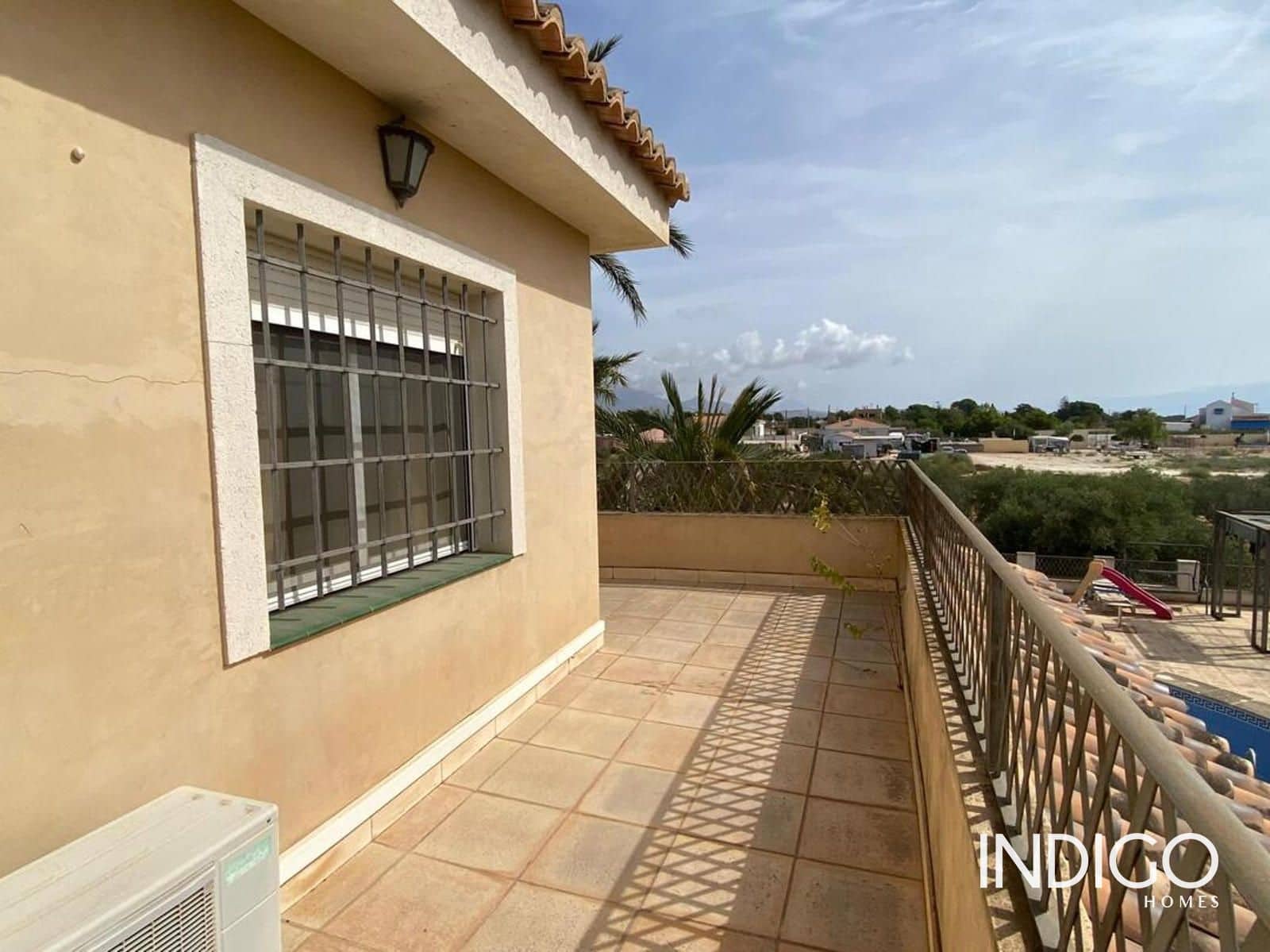 5 quarto Moradia para venda em San Vicente / Sant Vicent del Raspeig com piscina garagem - 590 000 € (Ref: 9181670)