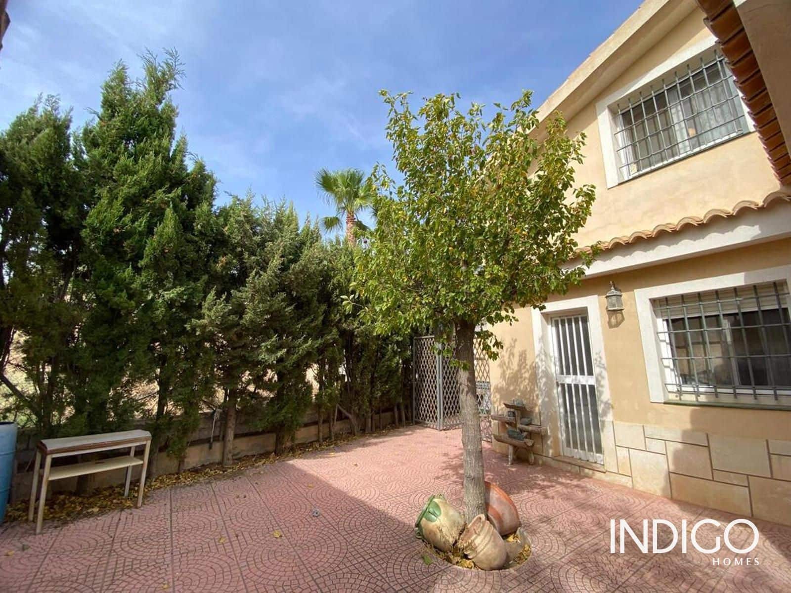 5 quarto Moradia para venda em San Vicente / Sant Vicent del Raspeig com piscina garagem - 590 000 € (Ref: 9181670)
