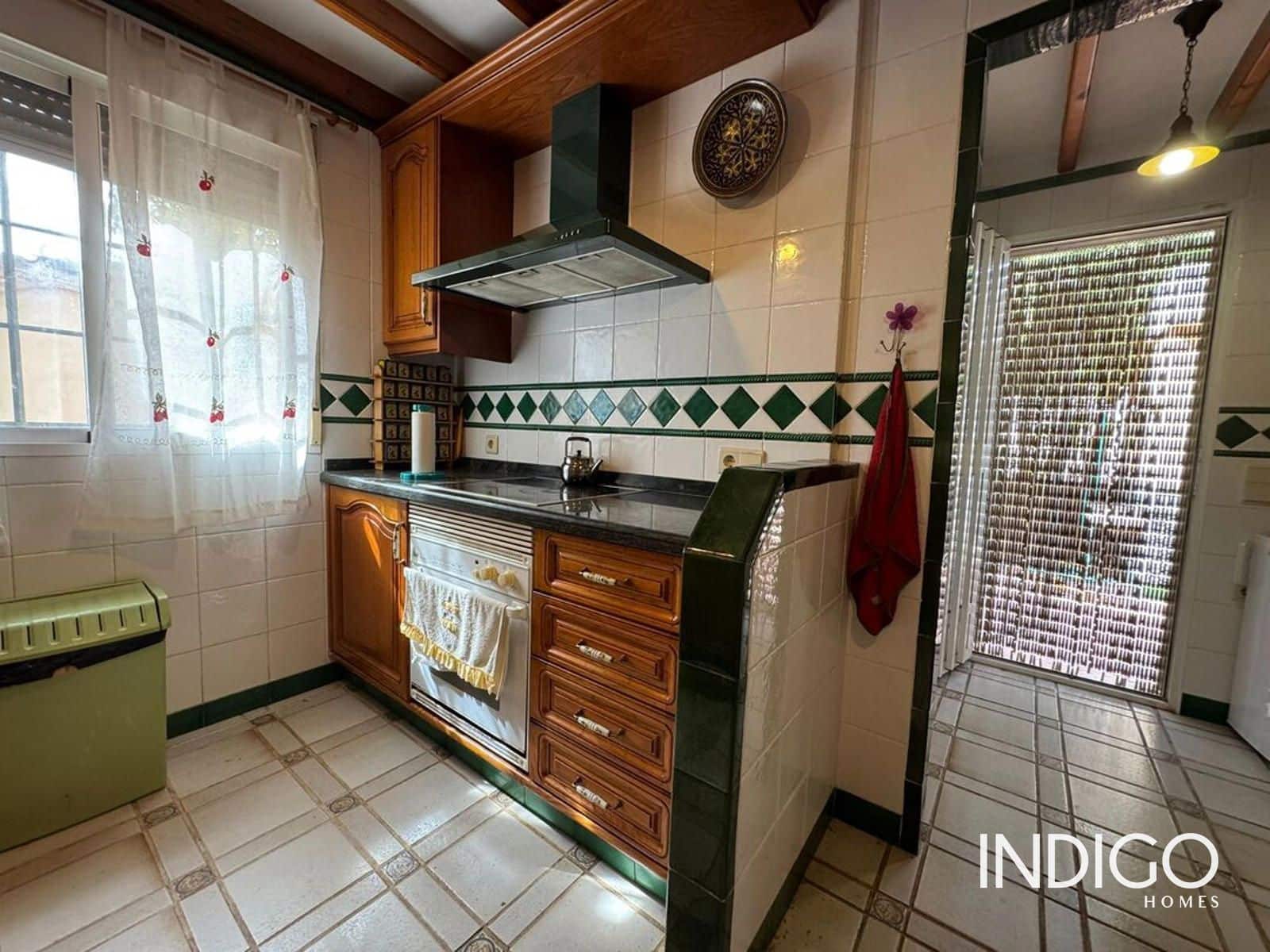 5 quarto Moradia para venda em San Vicente / Sant Vicent del Raspeig com piscina garagem - 590 000 € (Ref: 9181670)
