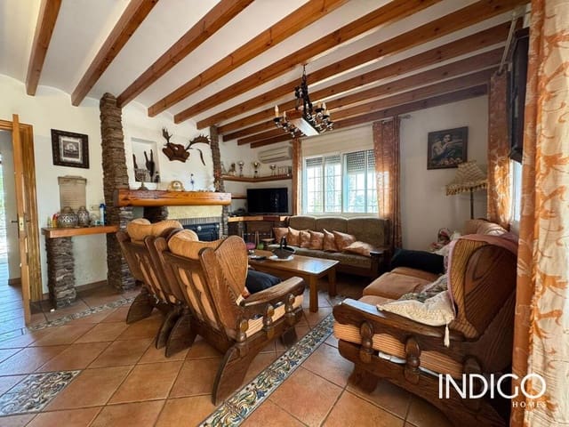 5 makuuhuone Huvila myytävänä paikassa San Vicente / Sant Vicent del Raspeig mukana uima-altaan 
autotalli - 590 000 € (Ref: 9181670)