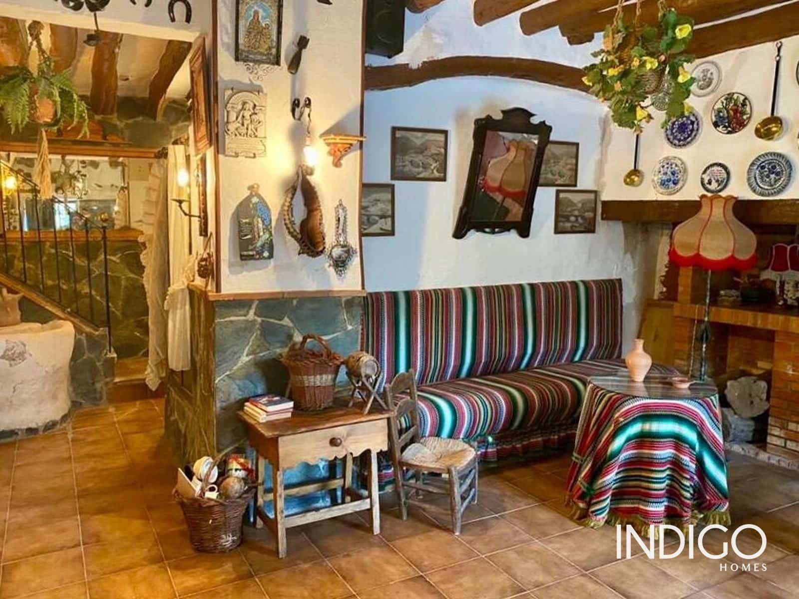 4 chambre Villa/Maison à vendre à Priego de Cordoba avec garage - 300 000 € (Ref: 9181987)